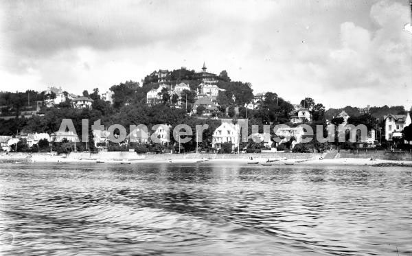 Blankenese, Süllberg von der Elbe gesehen (Nr. 5)