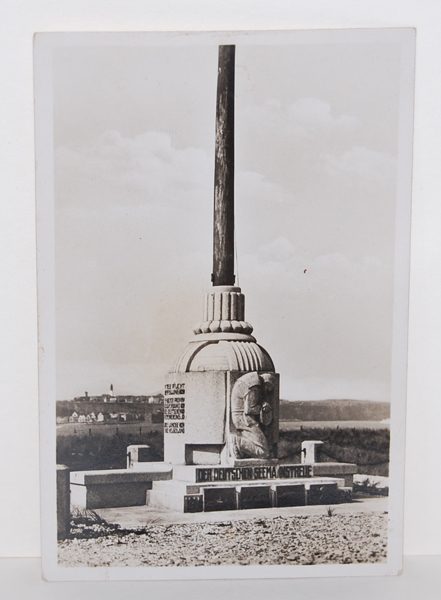 Helgoland. Denkmal auf der Düne