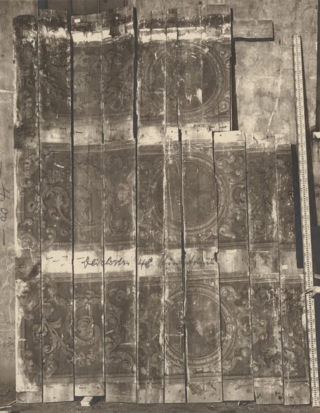 "Bemalte Holzdecke des Hauses Deichstraße 48, Hamburg"