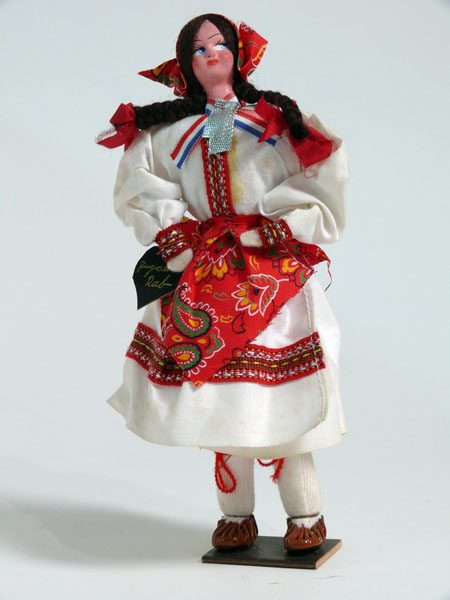 Trachtenpuppen