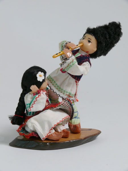 Trachtenpuppen