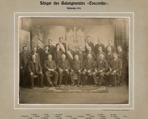 Slider Bild - http://www.europeana.eu/rights/rr-r/