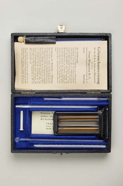 Slider Bild - http://www.europeana.eu/rights/rr-r/