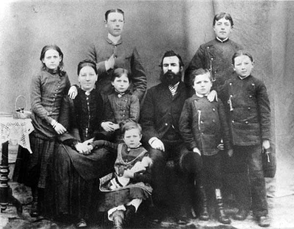 Slider Bild - http://www.europeana.eu/rights/rr-r/