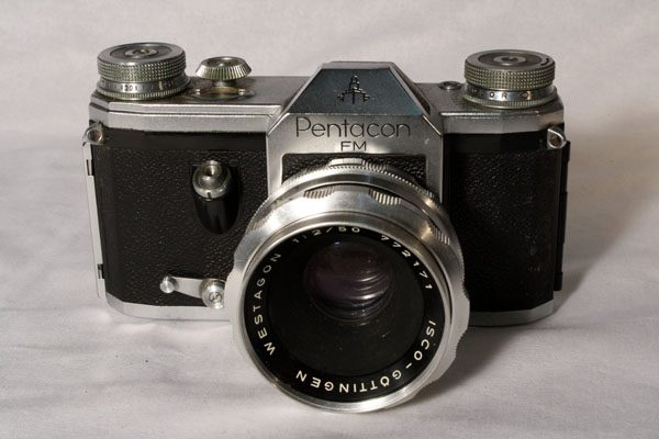 Slider Bild - http://www.europeana.eu/rights/rr-r/